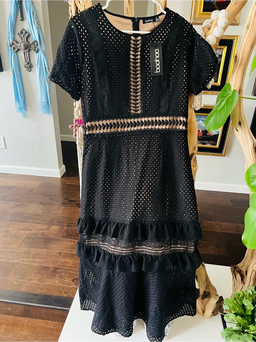 Boohoo Black Eyelet Lace-Trim Dress with Cream Lining